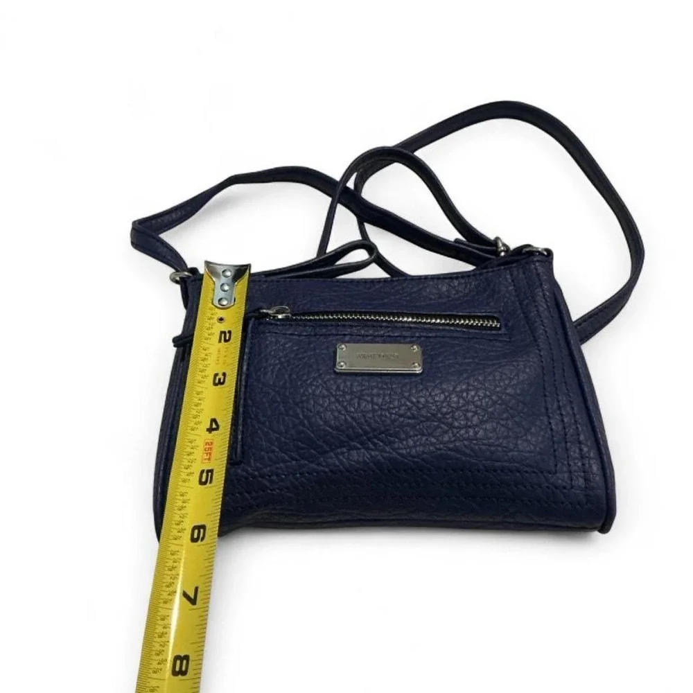 Nine West Crossbody Bag‎ Womens Small Navy Blue Excellent Pebbled Faux Leather
